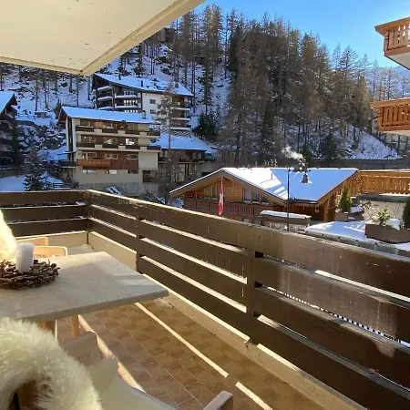 L'attila - Big And Cozy Flat In The Center 7 Beds Daire Zermatt